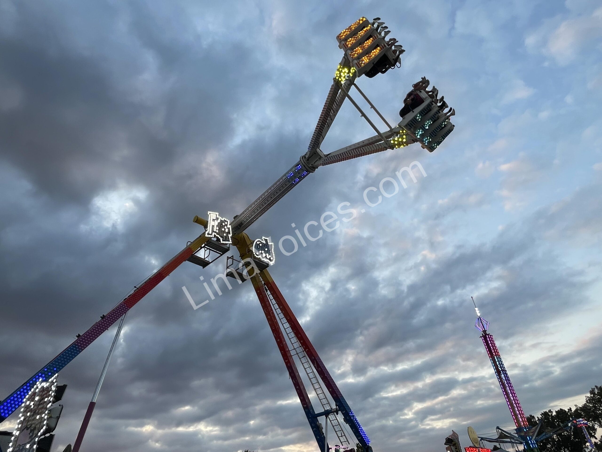 Allen County Fair Ride